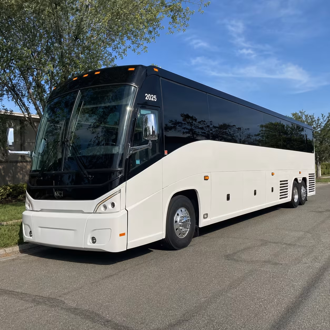 charter buses and minibuses for kissimmee prom groups