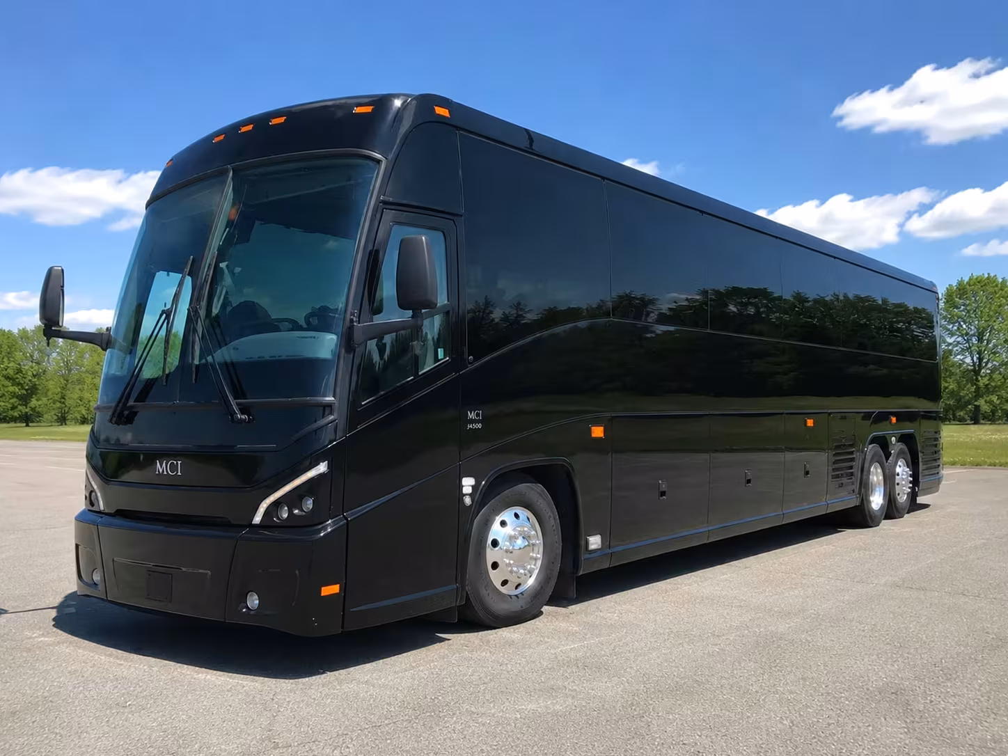 kissimmee minibus rentals for mco airport transfers