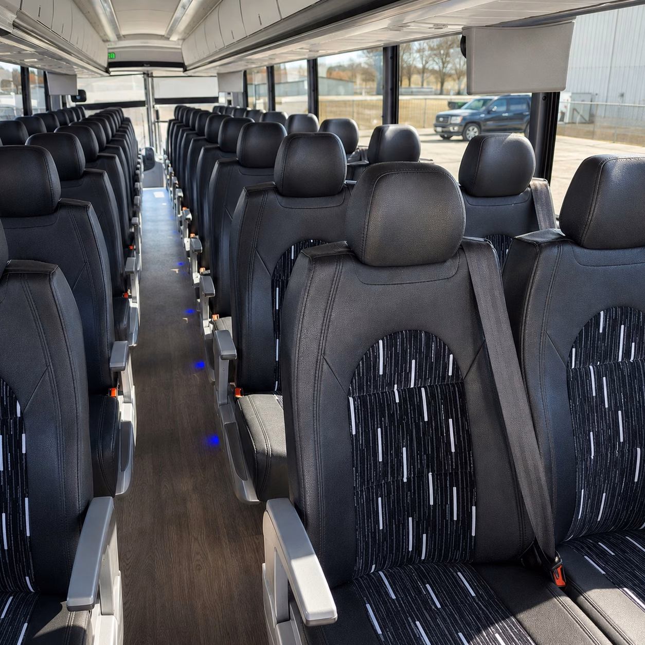 kissimmee wedding shuttle buses between hotels and venues